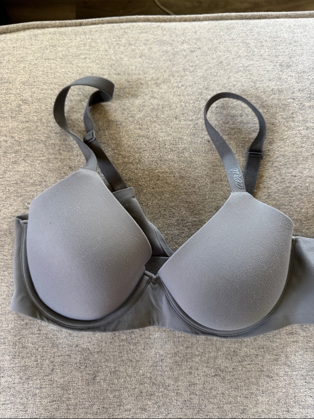 SMOOTHEZ by aerie Gray Molded Cup T-Shirt Bra